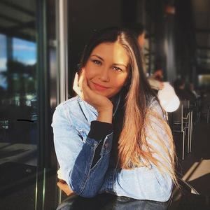 Meet your Posher, Goldi